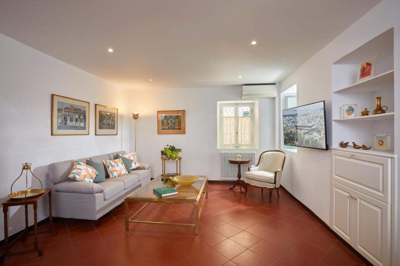 Muazzo Plaka Homes, Upper Home With Balcony & Ground Home No Balcony, By Thinkvilla Αθήνα Εξωτερικό φωτογραφία